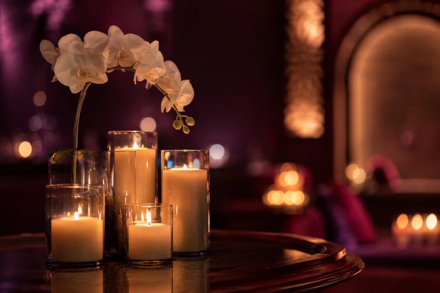 Mum ve orkide düzeni — Lila Spa, Güneşli misafirlerine hizmet veren salon
